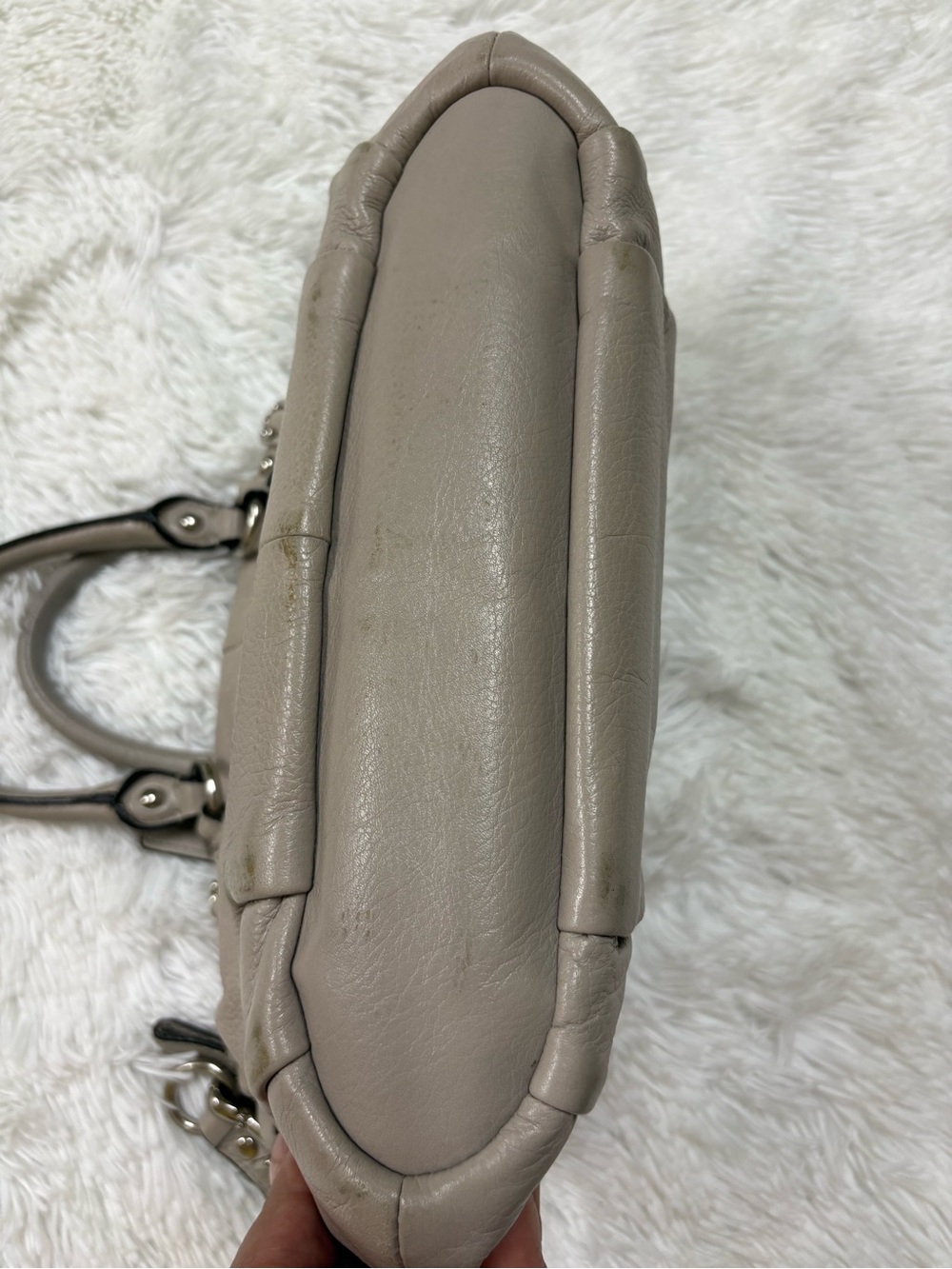 Coach Leather Satchel in Light Taupe with Gold Hardware - Picture 5 of 15